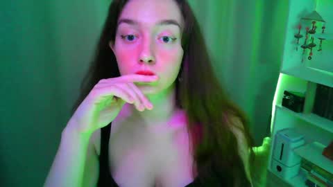 effie_balconii online show from 10, 5, 2026