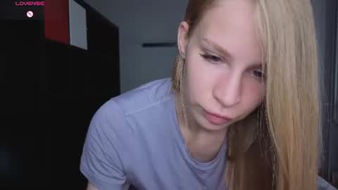 please read my bio there is information about private shows and about my personality online show from 15, 6, 2026