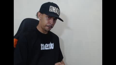 Instagram BelowAbajo online show from 17, 6, 2026