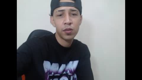 Instagram BelowAbajo online show from 18, 6, 2026