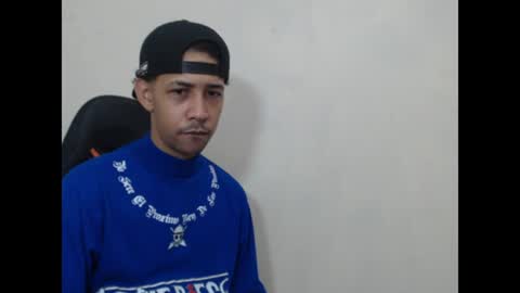 Instagram BelowAbajo online show from 22, 6, 2026