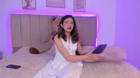 Elena online show from 29, 4, 2026