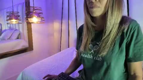 Elena online show from 14, 6, 2026
