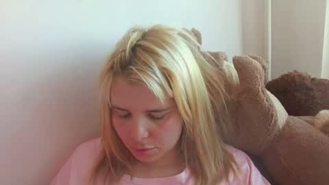 Elena online show from 6, 6, 2026