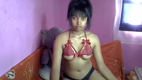 Snapshot of elisah01 chatting on 20, 6, 2026 elisah01 online show from 20, 6, 2026