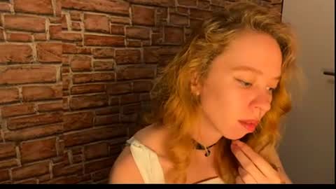 Snapshot of elizastorm chatting on 23, 6, 2026 Eliza online show from 23, 6, 2026