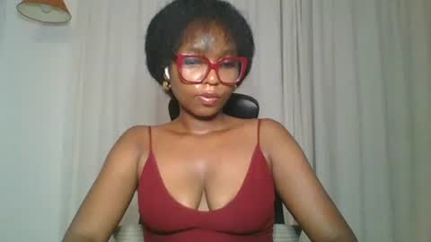 Ella online show from 7, 10, 2025