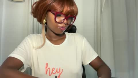 Ella online show from 10, 4, 2026