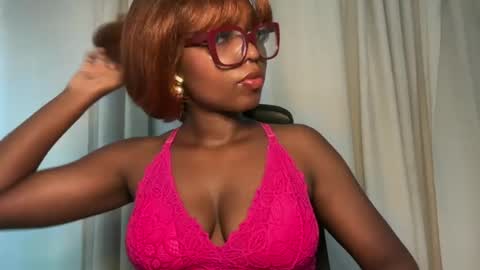 Ella online show from 19, 6, 2026