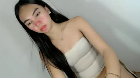 ella_walkerxxx online show from 12, 6, 2026