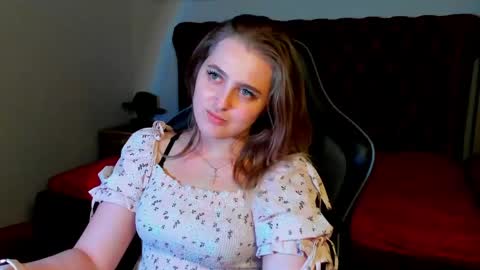EllaBells online show from 30, 4, 2026