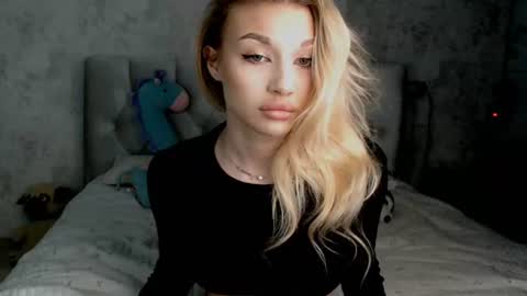 ellamilla online show from 14, 6, 2026