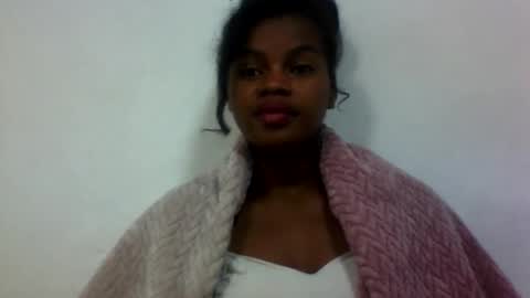 elodie228680 online show from 10, 6, 2026