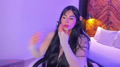 E L Y online show from 22, 5, 2026