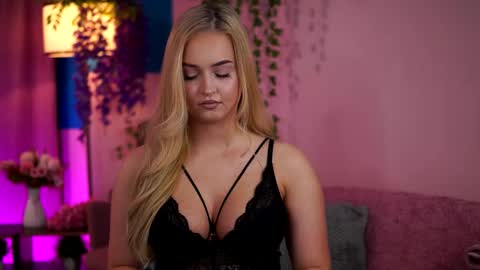 Elyssa online show from 23, 5, 2026