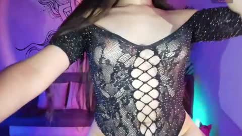 Emmily Roberts online show from 23, 6, 2026