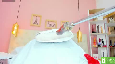 Snapshot of emi_sary chatting on 17, 5, 2026 Emily Sarai online show from 17, 5, 2026