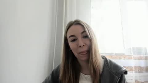 Emilia online show from 8, 6, 2026