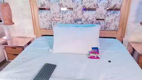 emily_dempsey online show from 15, 6, 2026