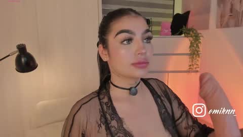 EmilyKenner  Independent model  online show from 5, 6, 2026