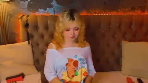 Baby Emelli online show from 13, 5, 2026