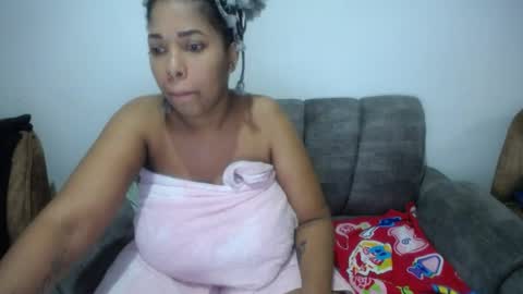 Emilyhines online show from 7, 6, 2026