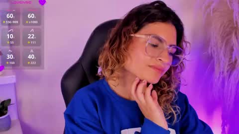 Emilyjonnes  online show from 4, 6, 2026