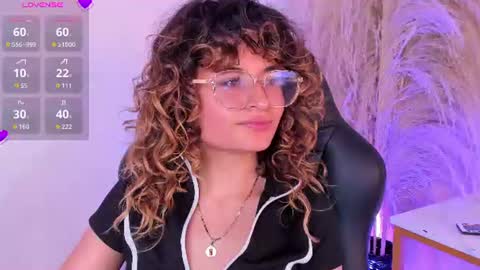 Emilyjonnes  online show from 26, 6, 2026