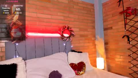 Snapshot of emma_belley chatting on 16, 7, 2026 Hey Im EmmaHelp me reach 100 likes online show from 16, 7, 2026