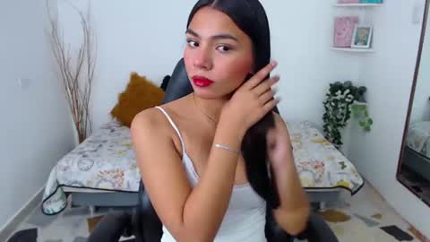 Emma  online show from 15, 6, 2026