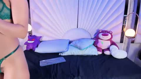 emmawilliams_2 online show from 15, 6, 2026