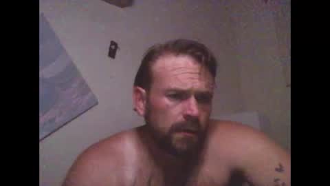 Snapshot of epictriggz chatting on 14, 4, 2026 slutcouple online show from 14, 4, 2026