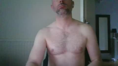 Snapshot of eric334418 chatting on 24, 11, 2025 eric334418 online show from 24, 11, 2025