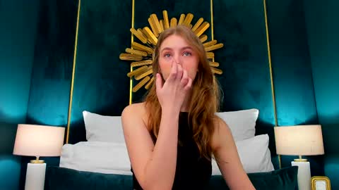 Erica online show from 5, 5, 2026