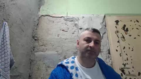 Snapshot of ericboy32 chatting on 28, 3, 2026 eric online show from 28, 3, 2026