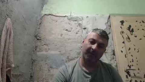 Snapshot of ericboy32 chatting on 30, 5, 2026 eric online show from 30, 5, 2026
