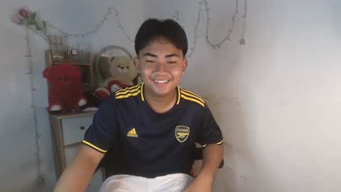Snapshot of erick_cummer30 chatting on 16, 4, 2026 erick_cummer30 online show from 16, 4, 2026