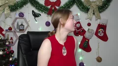 Snapshot of erikafanks chatting on 24, 12, 2024 erikafanks online show from 24, 12, 2024