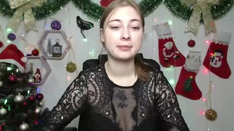 Snapshot of erikafanks chatting on 24, 12, 2024 erikafanks online show from 24, 12, 2024