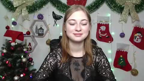 Snapshot of erikafanks chatting on 31, 12, 2024 erikafanks online show from 31, 12, 2024