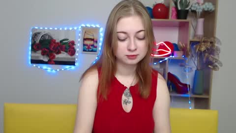 Snapshot of erikafanks chatting on 12, 1, 2025 erikafanks online show from 12, 1, 2025