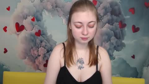Snapshot of erikafanks chatting on 4, 3, 2025 erikafanks online show from 4, 3, 2025