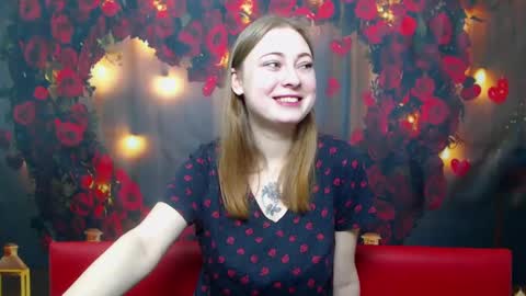 Snapshot of erikafanks chatting on 6, 3, 2025 erikafanks online show from 6, 3, 2025