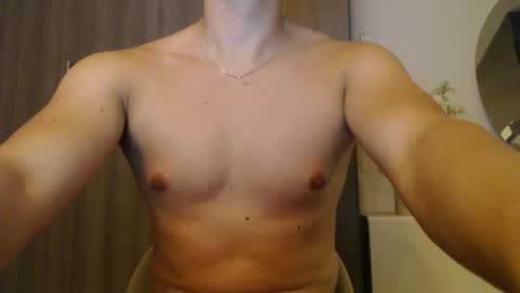 Erikxnx online show from 9, 2, 2026