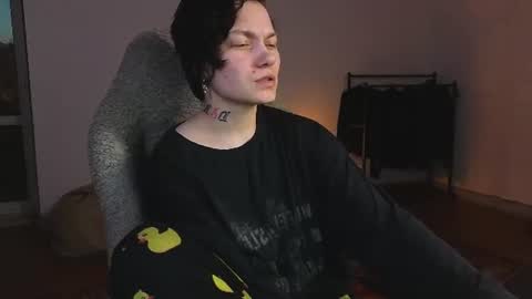 esajukyy online show from 9, 6, 2026