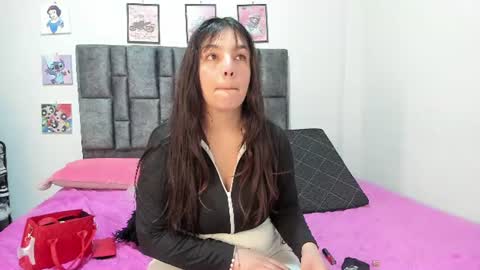 Perla online show from 17, 6, 2026