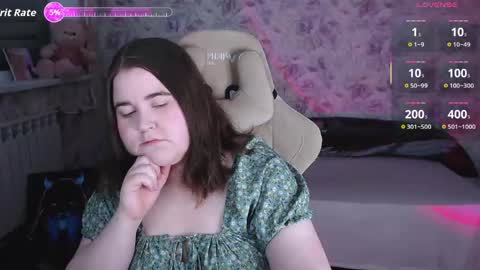 Snapshot of estelle_hicks chatting on 24, 5, 2026 estelle_hicks online show from 24, 5, 2026