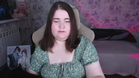 Snapshot of estelle_hicks chatting on 5, 6, 2026 estelle_hicks online show from 5, 6, 2026