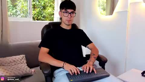 etham_wolf1 online show from 11, 6, 2026