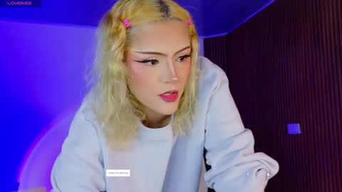 Eva  online show from 20, 6, 2026